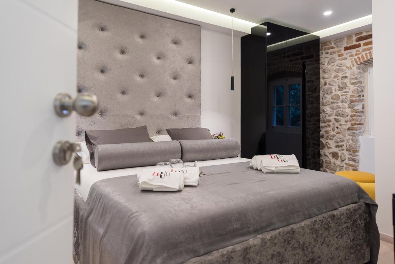 10 Heritage Rooms Zadar Bagian luar foto