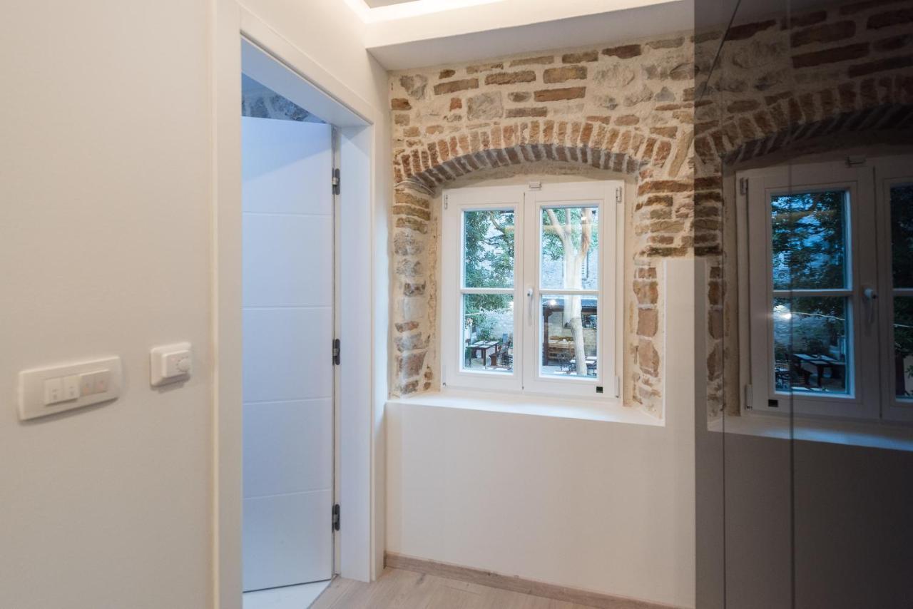 10 Heritage Rooms Zadar Bagian luar foto